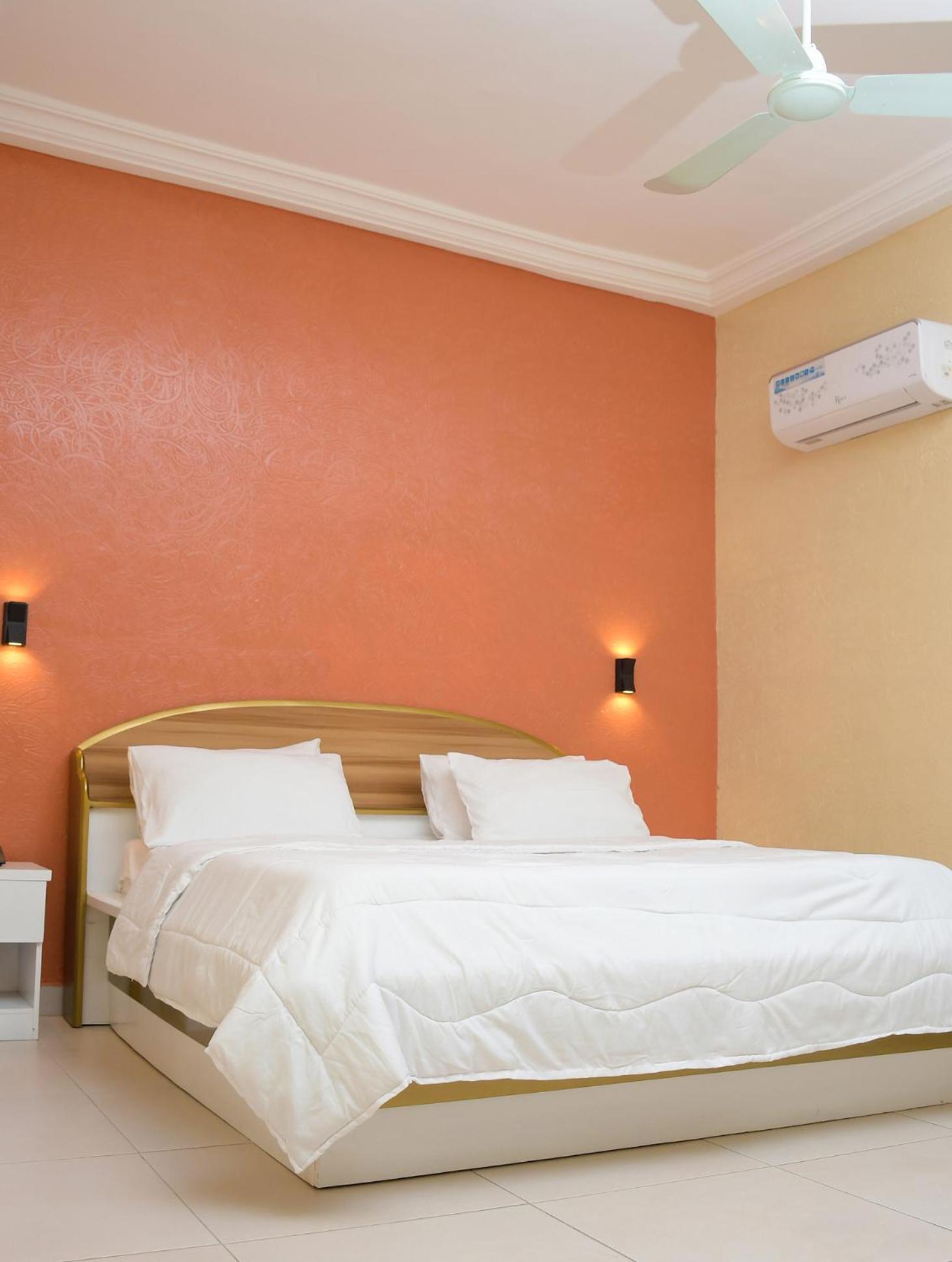 Hotel Mavilla Kotonu Zewnętrze zdjęcie