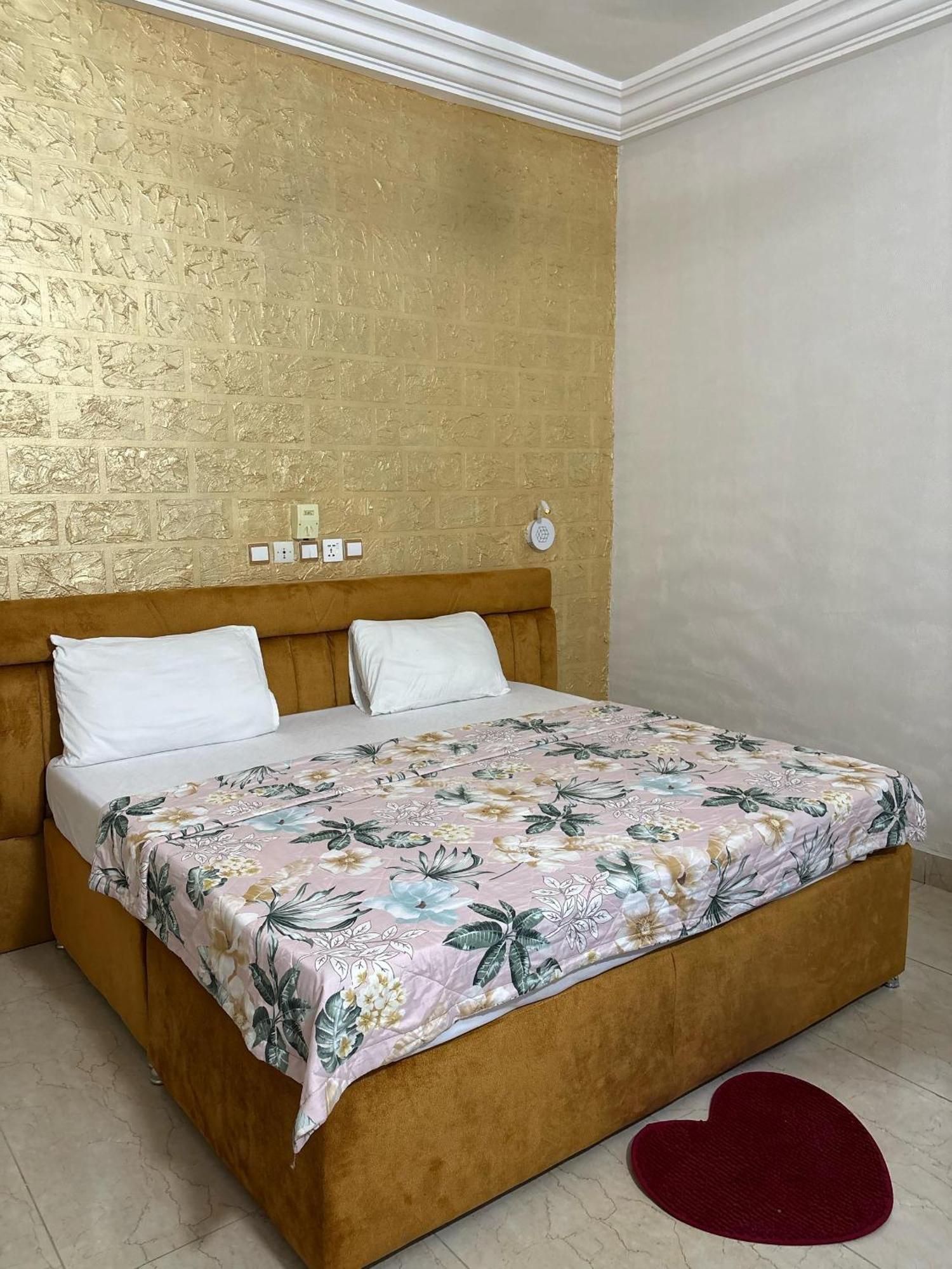 Hotel Mavilla Kotonu Zewnętrze zdjęcie